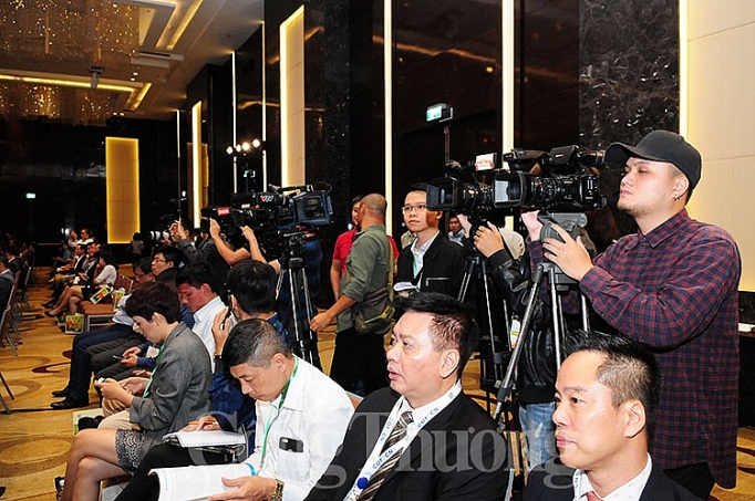 co hoi quang ba phat trien thuong hieu gao viet nam